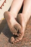 Feet - Julia E - 2011-11-28 Evening barefoot stroll