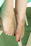 Feet - Julia F - 2011-12-25 Barefoot girl in sea-green dress