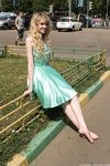 Feet - Julia F - 2011-12-25 Barefoot girl in sea-green dress