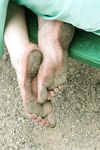Feet - Julia F - 2011-12-25 Barefoot girl in sea-green dress