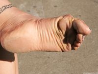 Feet - Julia G - 2012-02-19 A pleasant smile and tough soles