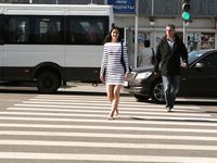 Feet - Julia G - 2012-02-19 A pleasant smile and tough soles