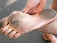 Feet - Julia G - 2012-02-19 A pleasant smile and tough soles