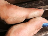 Feet - Julia G - 2012-02-19 A pleasant smile and tough soles