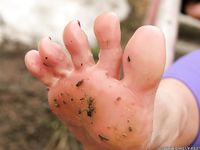 Feet - Julia G - 2012-12-21 Slush and puddles