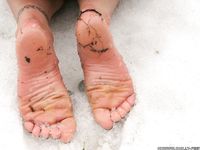 Feet - Julia G - 2012-12-21 Slush and puddles