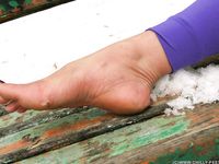 Feet - Julia G - 2012-12-21 Slush and puddles