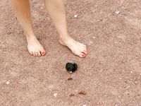 Feet - Kari - 2010-02-18 Barefoot blond baby in the city