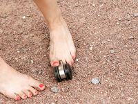 Feet - Kari - 2010-02-18 Barefoot blond baby in the city