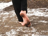 Feet - Karina A - 2015-03-21 Cold feet