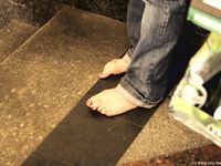 Feet - Katya A + Olga - 2007-12-03 Barefoot trips to Russian towns. Ryazan