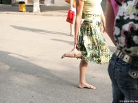 Feet - Katya A + Olga - 2007-12-03 Barefoot trips to Russian towns. Ryazan