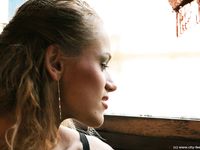 Feet - Katya A + Olga - 2007-12-03 Barefoot trips to Russian towns. Ryazan