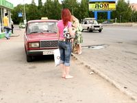 Feet - Katya A + Olga - 2007-12-03 Barefoot trips to Russian towns. Ryazan