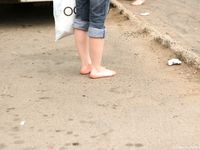 Feet - Katya A + Olga - 2007-12-03 Barefoot trips to Russian towns. Ryazan