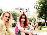 Feet - Katya A + Olga - 2007-12-03 Barefoot trips to Russian towns. Ryazan