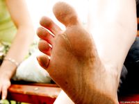 Feet - Katya A + Olga - 2007-12-03 Barefoot trips to Russian towns. Ryazan