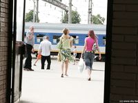Feet - Katya A + Olga - 2007-12-03 Barefoot trips to Russian towns. Ryazan