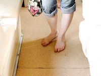 Feet - Katya A + Olga - 2007-12-03 Barefoot trips to Russian towns. Ryazan