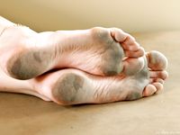 Feet - Katya A + Olga - 2007-12-03 Barefoot trips to Russian towns. Ryazan