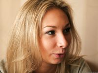 Feet - Katya B + Unknown blonde - 2011-01-14 Mega mall shopping