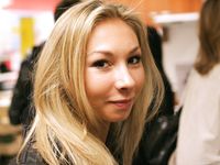 Feet - Katya B + Unknown blonde - 2011-01-14 Mega mall shopping