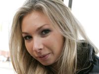 Feet - Katya B + Unknown blonde - 2011-01-14 Mega mall shopping