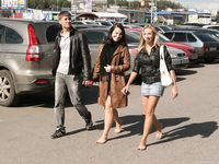 Feet - Katya B + Unknown blonde - 2011-01-14 Mega mall shopping