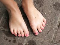 Feet - Katya B - 2010-09-13 Cold rain and wind