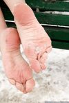 Feet - Katya E - 2011-03-27 Shivering bare feet