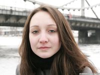 Feet - Katya E - 2011-03-27 Shivering bare feet