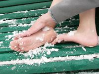 Feet - Katya E - 2011-03-27 Shivering bare feet