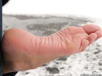 Feet - Kristina - 2012-04-05 Spring thaw