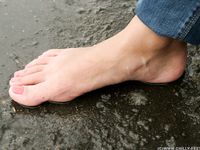 Feet - Kristina - 2012-04-05 Spring thaw