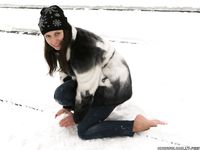 Feet - Kristina - 2012-04-05 Spring thaw