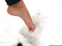 Feet - Kristina - 2012-04-05 Spring thaw