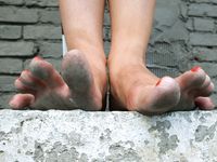 Feet - Kristina A - 2014-04-15 Summer barefoot fun