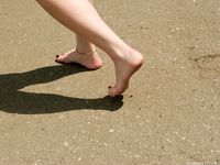 Feet - Ksenia B - 2011-07-02 Different barefoot experience