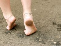 Feet - Ksenia B - 2011-07-02 Different barefoot experience