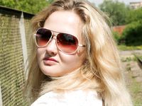 Feet - Ksenia B - 2011-07-02 Different barefoot experience