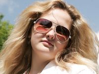 Feet - Ksenia B - 2011-07-02 Different barefoot experience