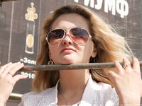 Feet - Ksenia B - 2011-07-02 Different barefoot experience