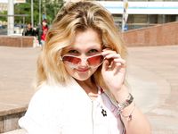 Feet - Ksenia B - 2011-07-02 Different barefoot experience