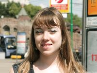 Feet - Ksenia C - 2011-11-14 Barefoot in summer city