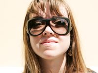 Feet - Ksenia C - 2011-11-14 Barefoot in summer city