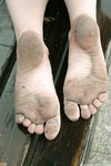 Feet - Ksenia C - 2011-11-14 Barefoot in summer city