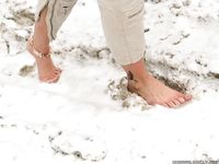 Feet - Ksenia D - 2012-04-30 Blonde girl and white snow