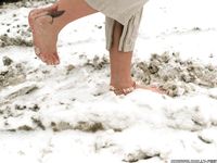 Feet - Ksenia D - 2012-04-30 Blonde girl and white snow
