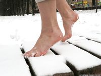 Feet - Ksenia D - 2012-04-30 Blonde girl and white snow