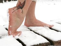 Feet - Ksenia D - 2012-04-30 Blonde girl and white snow